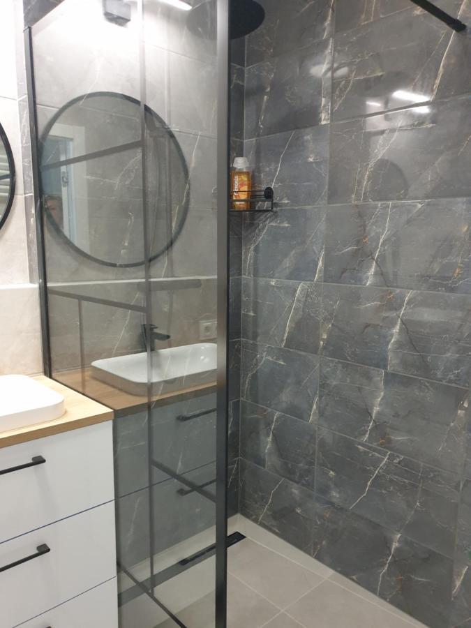 Totu Today-Stara Cegielnia Apartamenty, Faktura Vat, Self Check-In Poznań Exteriör bild