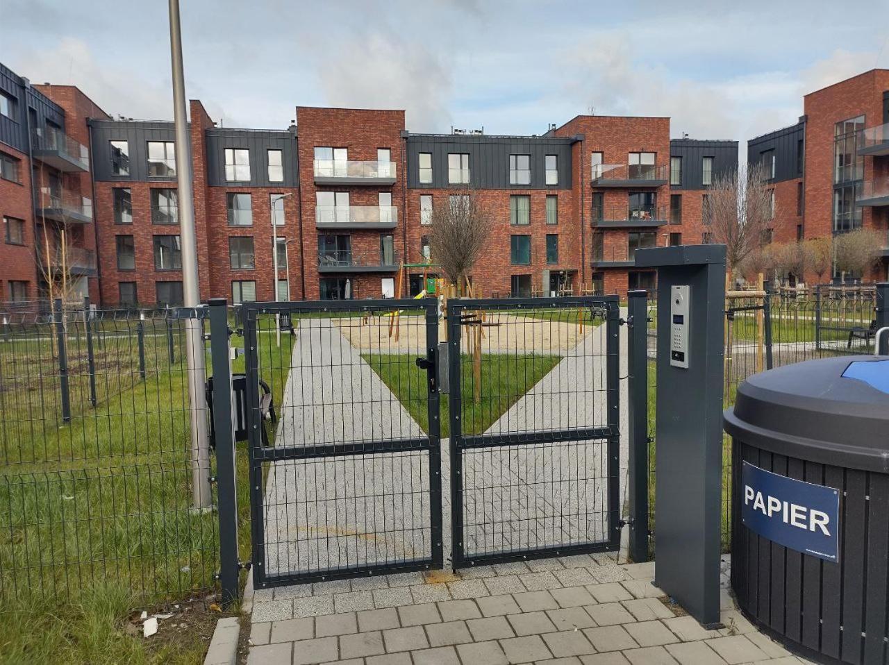 Totu Today-Stara Cegielnia Apartamenty, Faktura Vat, Self Check-In Poznań Exteriör bild